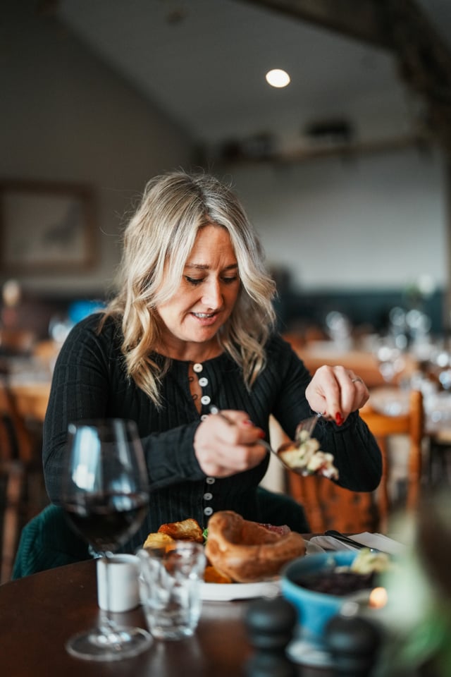 Women eating Sunday Lunch