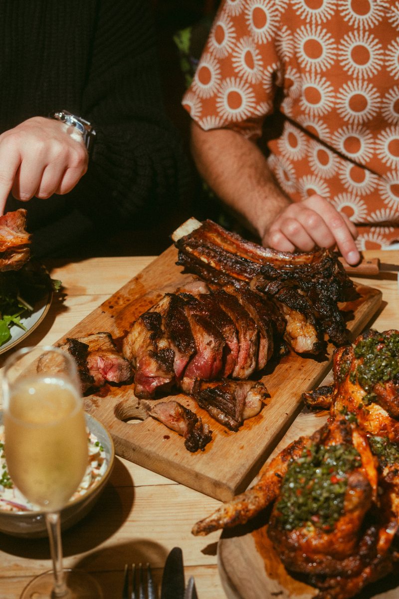 Cote de boef and half chicken on sharing board